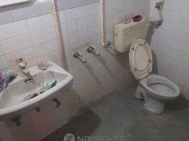 3 BHK Flat In Moghal Mascot Apartments for Rent In Lakdikap