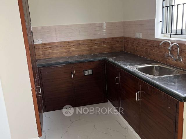 3 BHK Flat In Mp Silver Bells, Kundrathur For Sale In P Dot