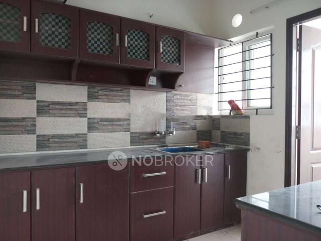 3 BHK Flat In Newry Shanmita for Rent In Pallikaranai
