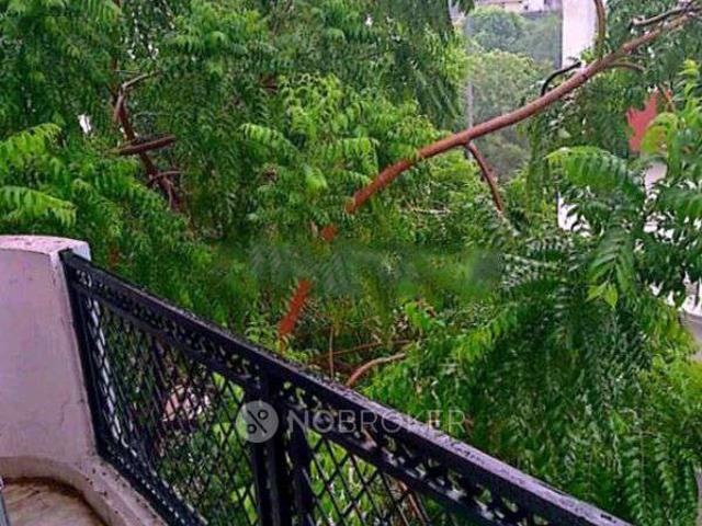 3 BHK Flat In Niti Khand 1 Indira Puram for Rent In Lane Nu