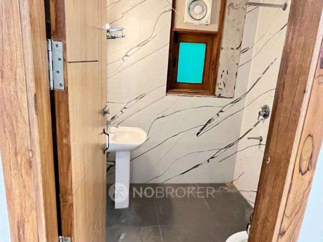 3 BHK Flat In North View for Rent In Vasant Kunj