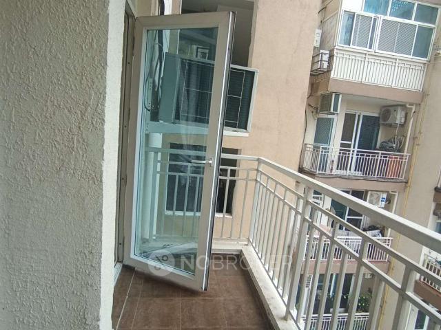 3 BHK Flat In Aastha Green for Rent In Sec 04, Greater Noid