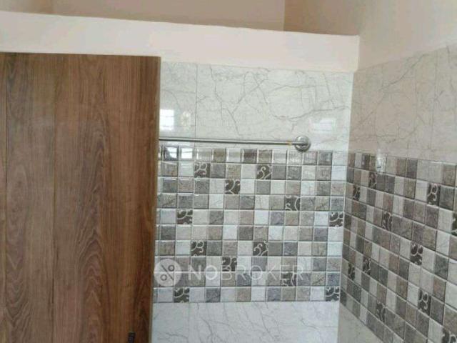 3 BHK Flat In Aarudra Avenue for Rent In Babu Nagar