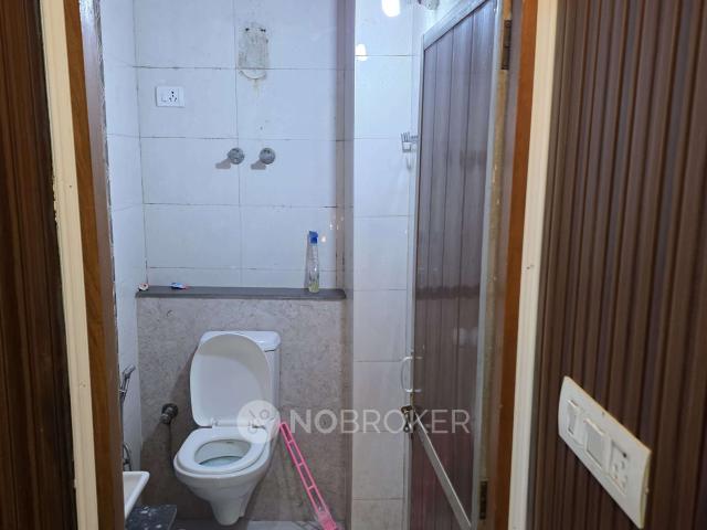 3 BHK Flat In Adarsh Apartments for Rent In Maidan Garhi