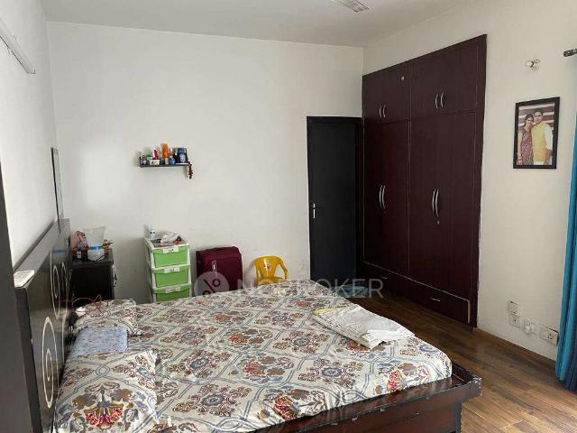 3 BHK Flat In Ajnara Daffodil for Rent In Sector 137, Noid