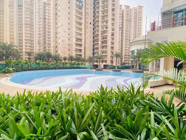 3 BHK Flat In Ajnara Le Garden For Sale In Sector 16