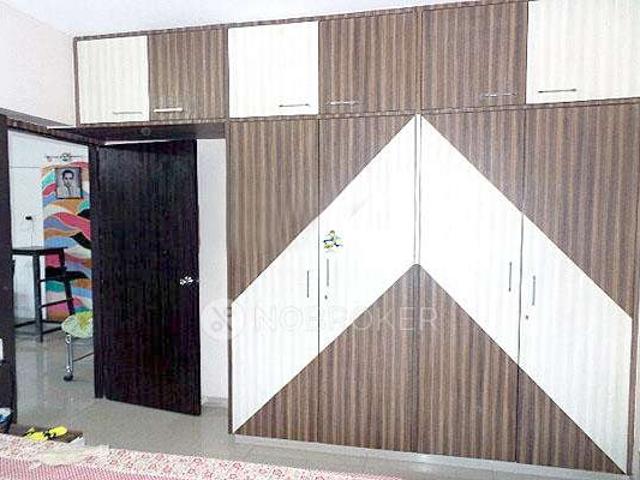 3 BHK Flat In Albela Building For Sale In Andheri West