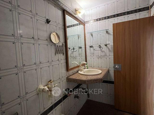 3 BHK Flat In Amarnath Towers, Versova, Mumbai for Rent In Amarnath Towers
