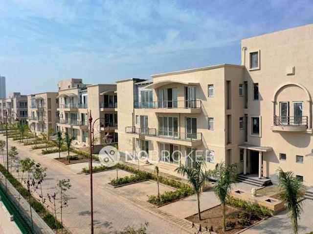 3 BHK Flat In Amstoria For Sale In Sector 102