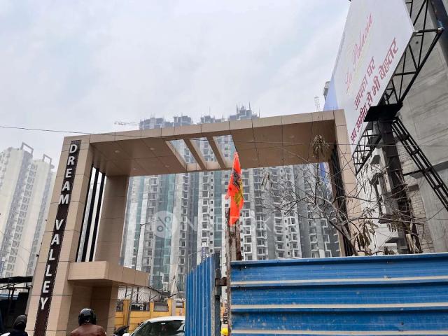 3 BHK Flat In Nbcc Dream Valley For Sale In Amrapali Dream Valley