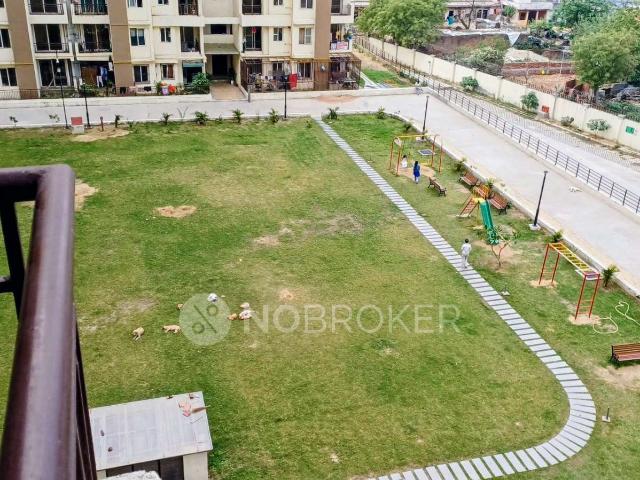 3 BHK Flat In Amrapali Kingswood, Noida Extension for Rent