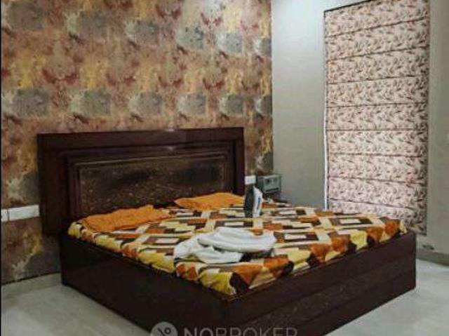 3 BHK Flat In Ansal Plaza, Palam Vihar for Rent In Palam Vi