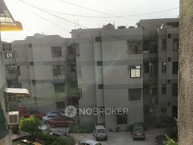 3 BHK Flat In Antariksha Apartments, Vikaspuri, fo