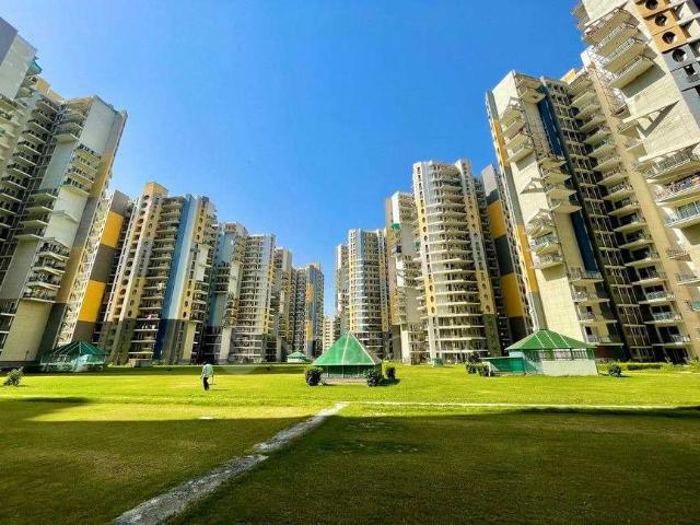3 BHK Flat In Antriksh Golf View For Sale In Sector 78