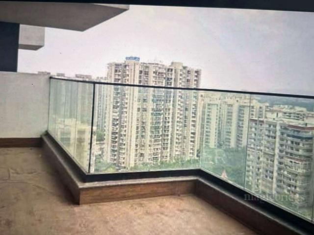 3 BHK Flat In Apex D Rio, Indirapuram for Rent In Indirapur