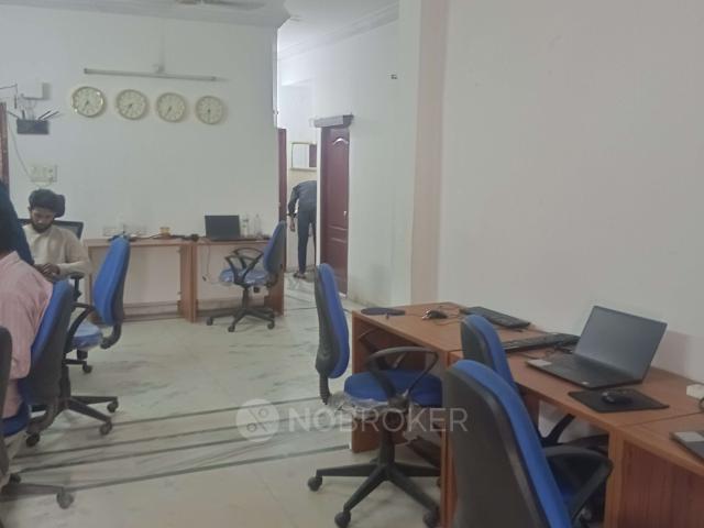3 BHK Flat In Aries Plaza For Sale In Aries Plaza