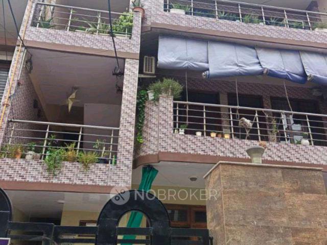 3 BHK Flat In Builder Floor for Rent In Sector 11