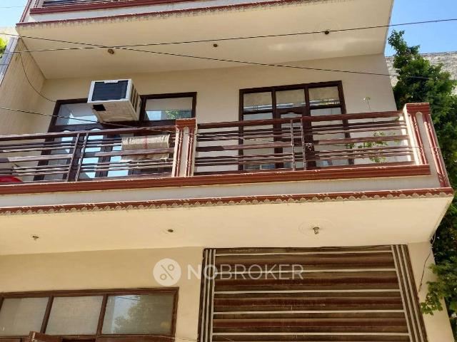 3 BHK Flat In Basai Enclave, Sector 37c for Rent In Sector 37c