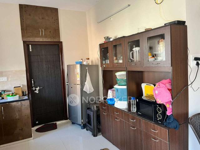 3 BHK Flat In Bmr Vrindavan Enclave for Rent In Manikonda
