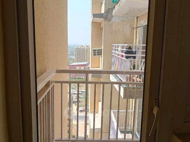 3 BHK Flat In Bptp Spacio, Sector 37d for Rent In C37h+gc9, Sector 62, Gurugram, Haryana 122011, India