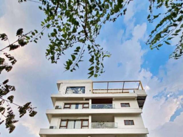 3 BHK Flat In Bridge De Grand Balkon, Banjara Hills for Rent In Banjara Hills