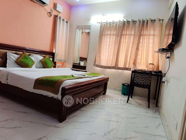 3 BHK Flat In Brundavan Apartment, for Rent In Fabhotel Q Suites Nr Kavuri Hills, Madhapur