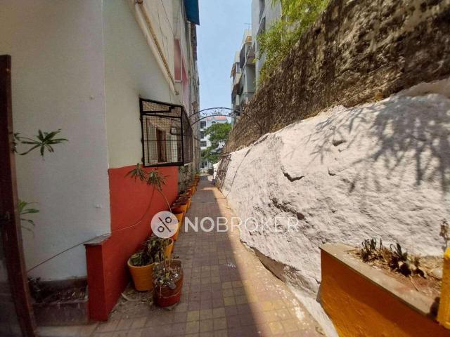 3 BHK Flat In Capri Towers for Rent In Banjara Hills
