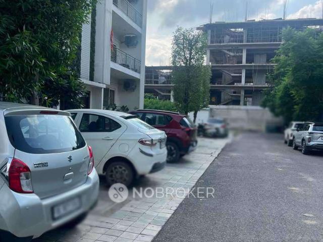 3 BHK Flat In Central Park Flamingo Floors for Rent In Sector 49