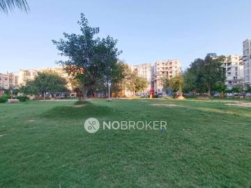 Flat for sale in JVTS Garden - Balcony