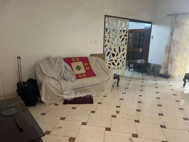 3 BHK Flat In Deshbandhu Apartments For Sale In Kalkaji