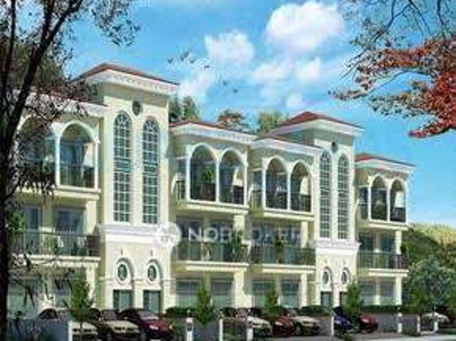 3 BHK Flat In Dlf Town Houses, Sector 90 For Sale In Sector