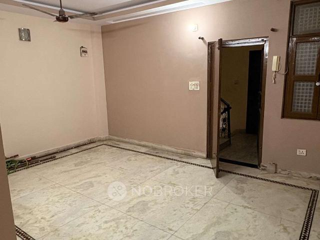 3 BHK Flat In Dolphin Tower for Rent In Uttam Nagar