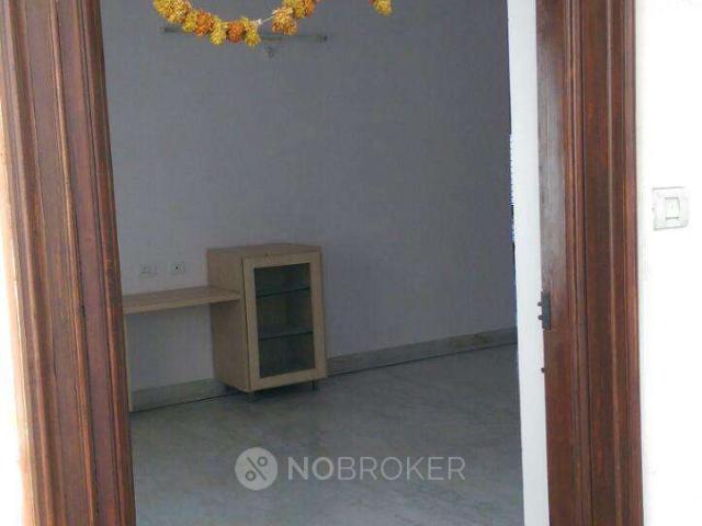 3 BHK Flat In Evenue Apartments, Banjara Hills for Rent In Banjara Hills