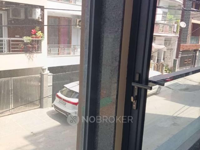 3 BHK Flat In E Block, East Of Kailash for Rent In East Of Kailash