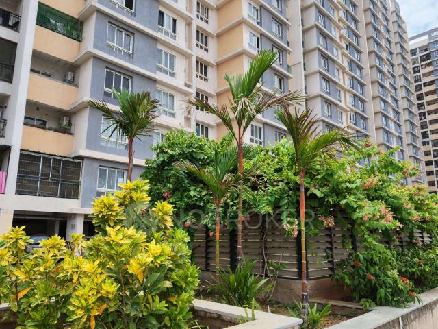 3 BHK Flat In Embassy Residency Apartment For Sale In Perumbakkam
