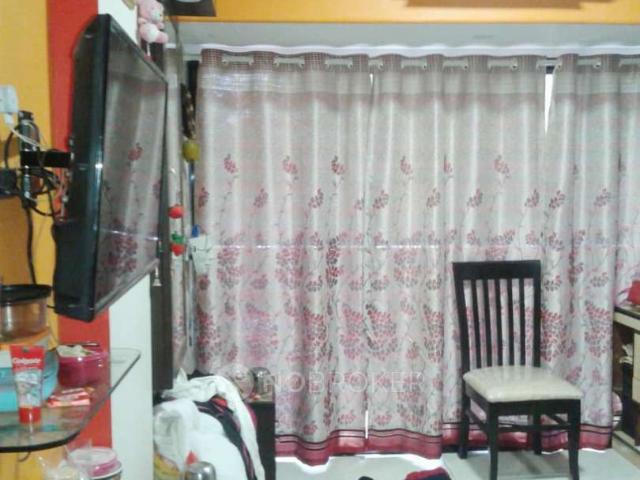 3 BHK Flat In Fanil Garden For Sale In Malad West