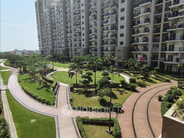 3 BHK Flat In Gulshan Botnia, Sector 144 for Rent In Gulshan Botnia