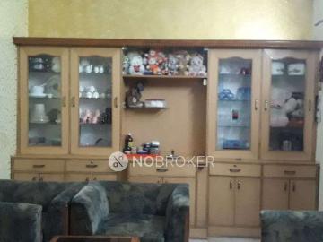 Flat for sale in Sadar Bazar Delhi - Parking