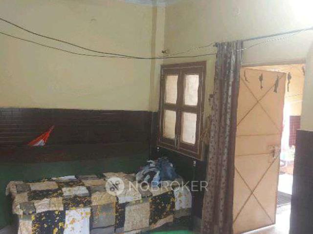 3 BHK Flat In Garg Building For Sale In Inder Puri