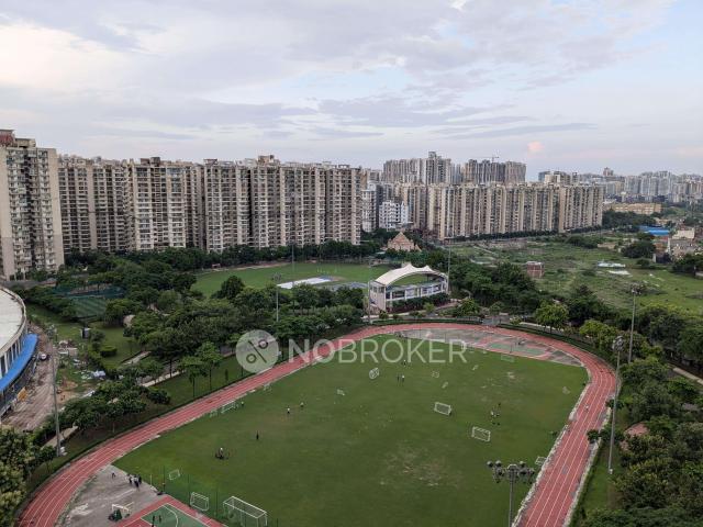 3 BHK Flat In Gaur City 7th Avenue for Rent In Sector 4