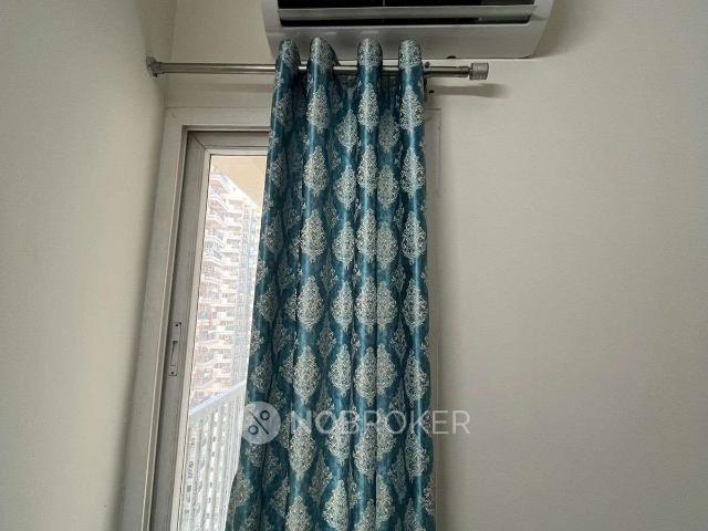 3 BHK Flat In Gaur City 2 for Rent In Sector 16c