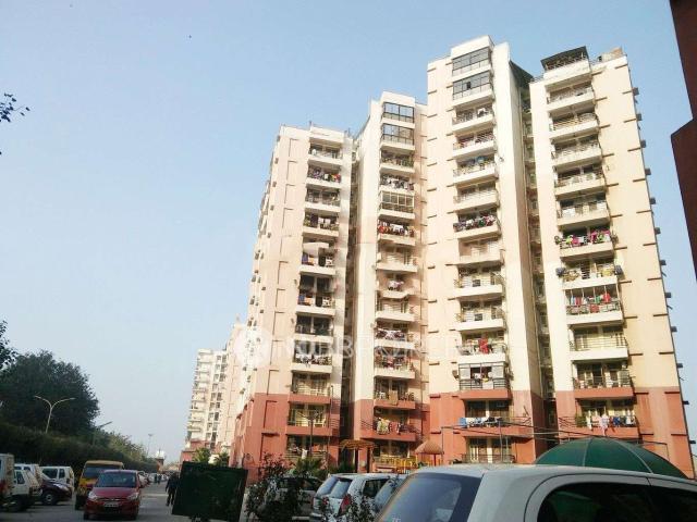 3 BHK Flat In Gaur Homes Elegante for Rent In Govindpuram