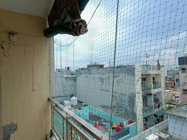 3 BHK Flat In Gayatri Apartment For Sale In Sadh Nagar Ii, Palam