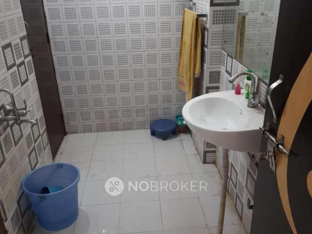 3 BHK Flat In Global Apartment For Sale In Sector 33