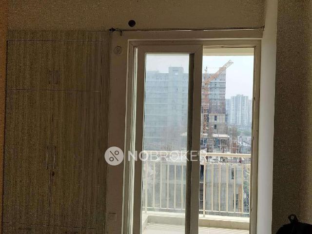 3 BHK Flat In Golden For Sale In Tech Zone Iv