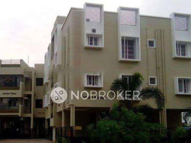 3 BHK Flat In Golden Plaza, East Tambaram For Sale In Irumbuliyur