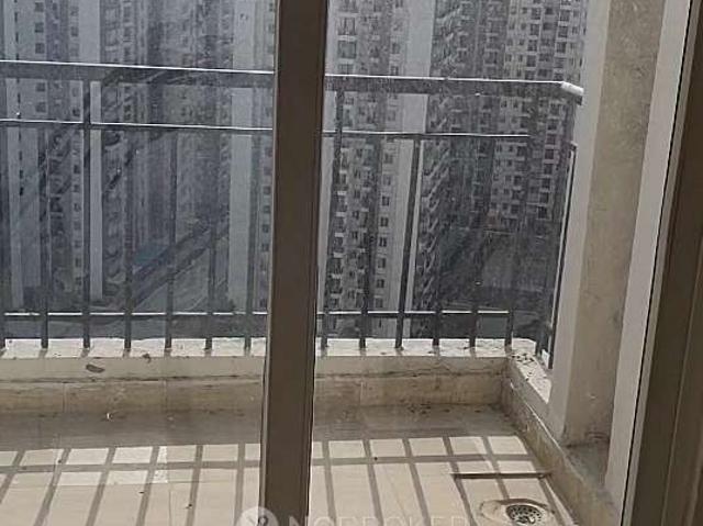 3 BHK Flat In Golf Homes & Kingswood for Rent In Sector 4