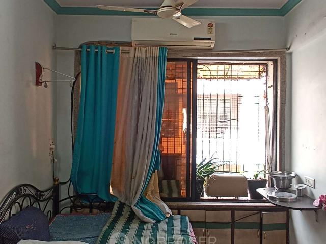 3 BHK Flat In Gopal Baug Chs For Sale In Kandivali West