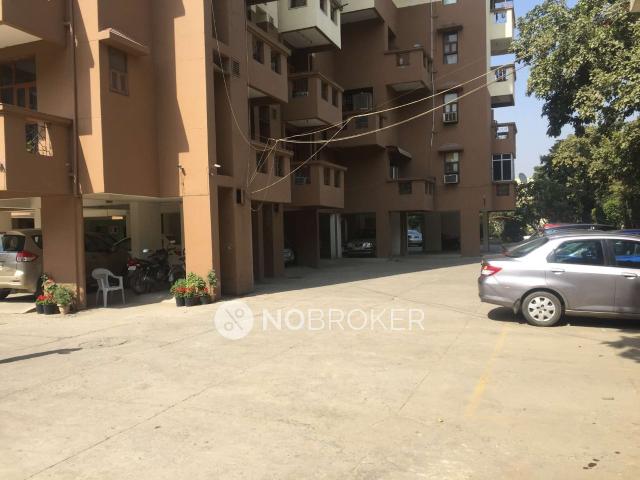 3 BHK Flat In Gracious Tower Sector 56 for Rent In Sector 25