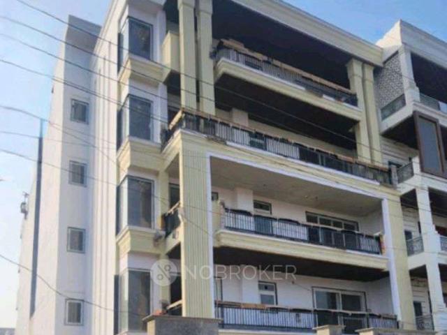 3 BHK Flat In Greenfield Colony for Rent In Sector 43